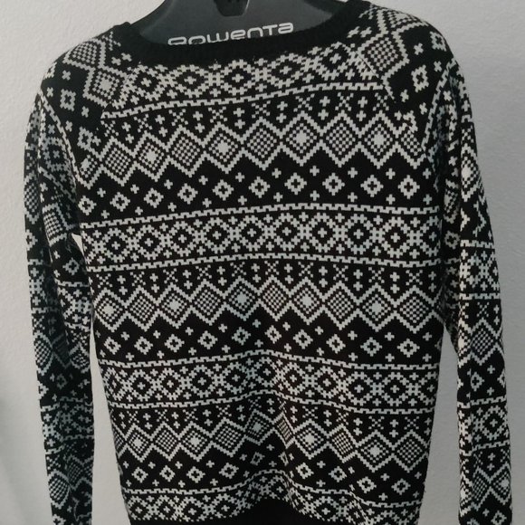 Ugly Christmas Sweater w/ T Rex - Picture 4 of 5